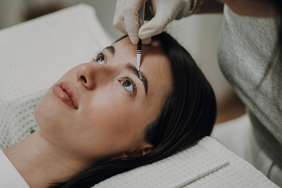 Lounge 6/10 - Brow and Lash Lifting by Verena
