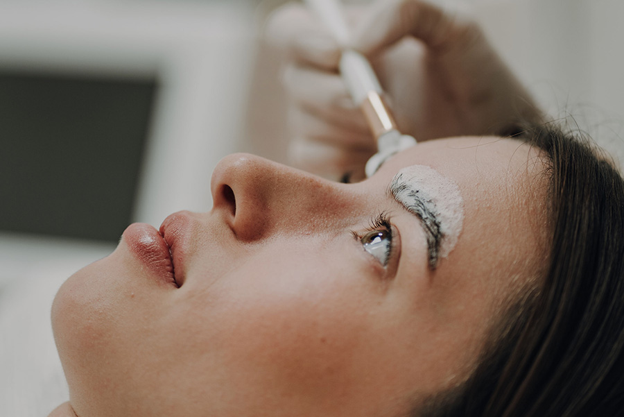 Lounge 6/10 - Brow and Lash Lifting by Verena